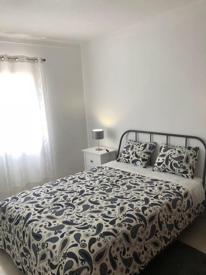 Olinda'S 2 Bedroom Apartment Lagos Exterior foto